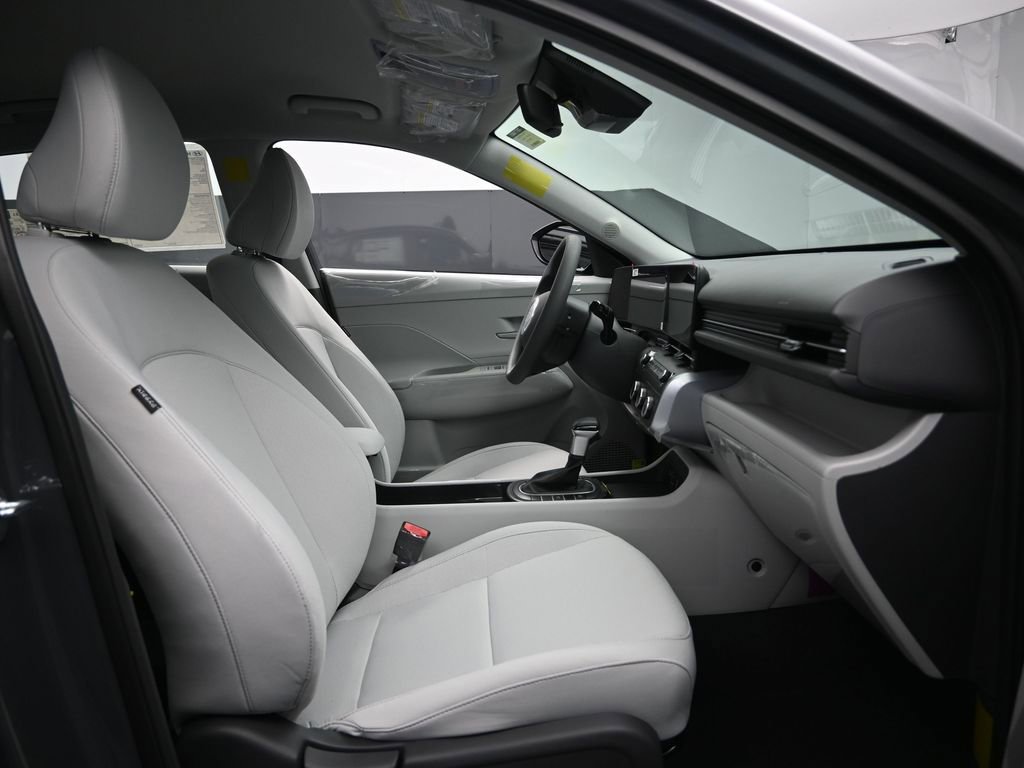 New 2026 Hyundai Kona SE image 32