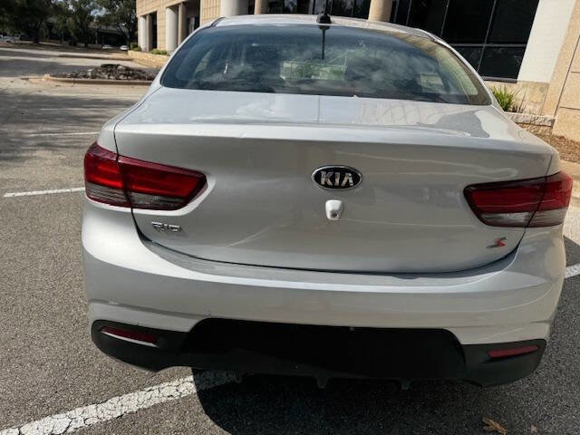 Used 2018 Kia Rio S image 12
