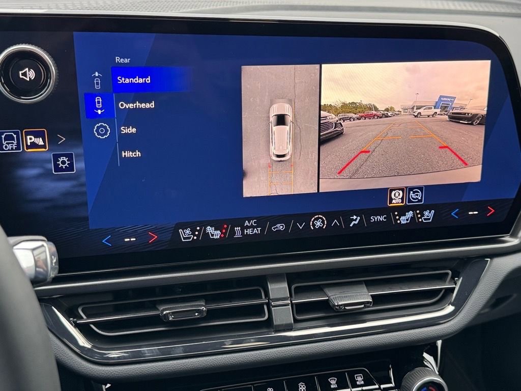 New 2026 Chevrolet Equinox EV RS image 16