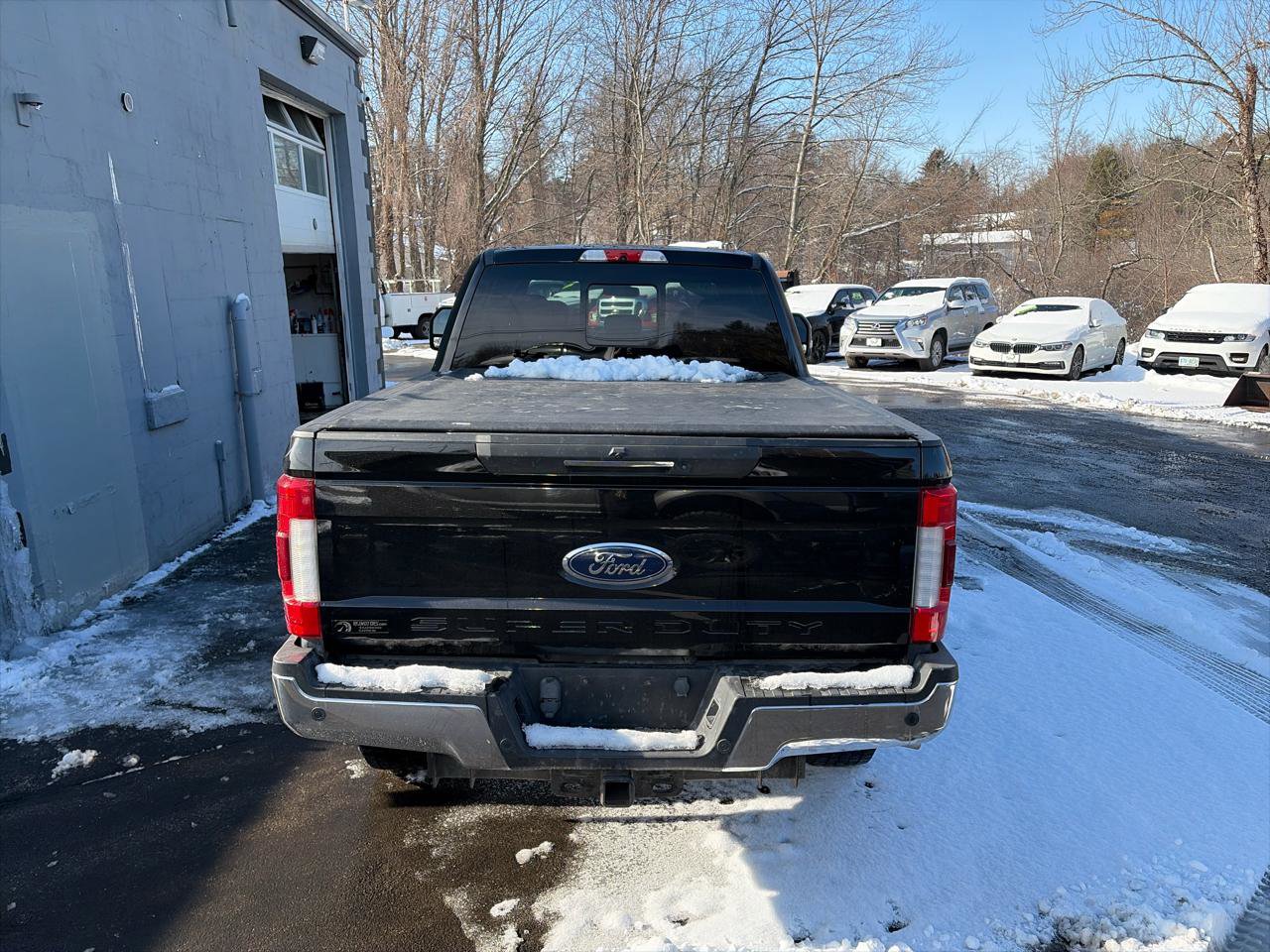 Used 2017 Ford F350 Lariat w/ Lariat Ultimate Package image 5