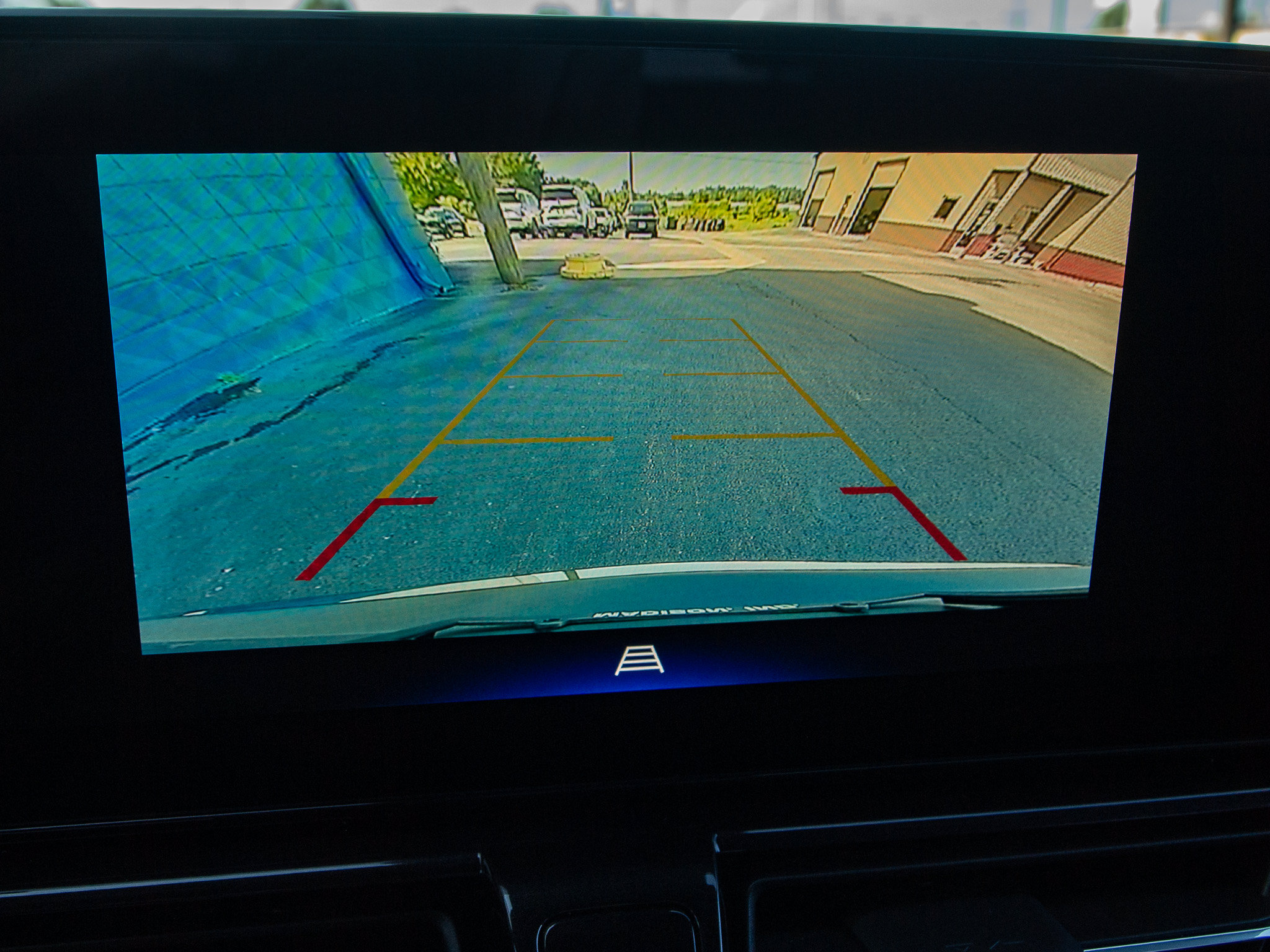 New 2025 Chevrolet TrailBlazer ACTIV w/ Convenience Package FWD image 17