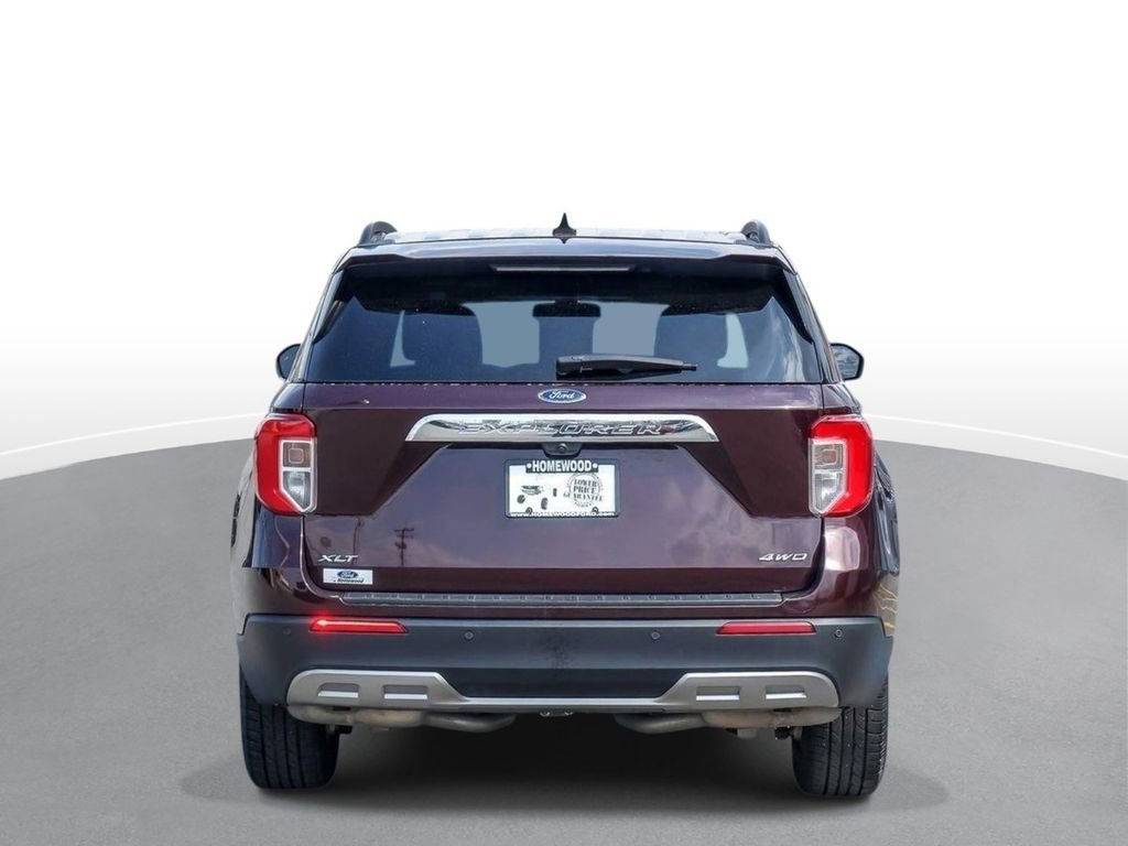 Certified 2022 Ford Explorer XLT w/ Equipment Group 202A AWD/4WD image 7
