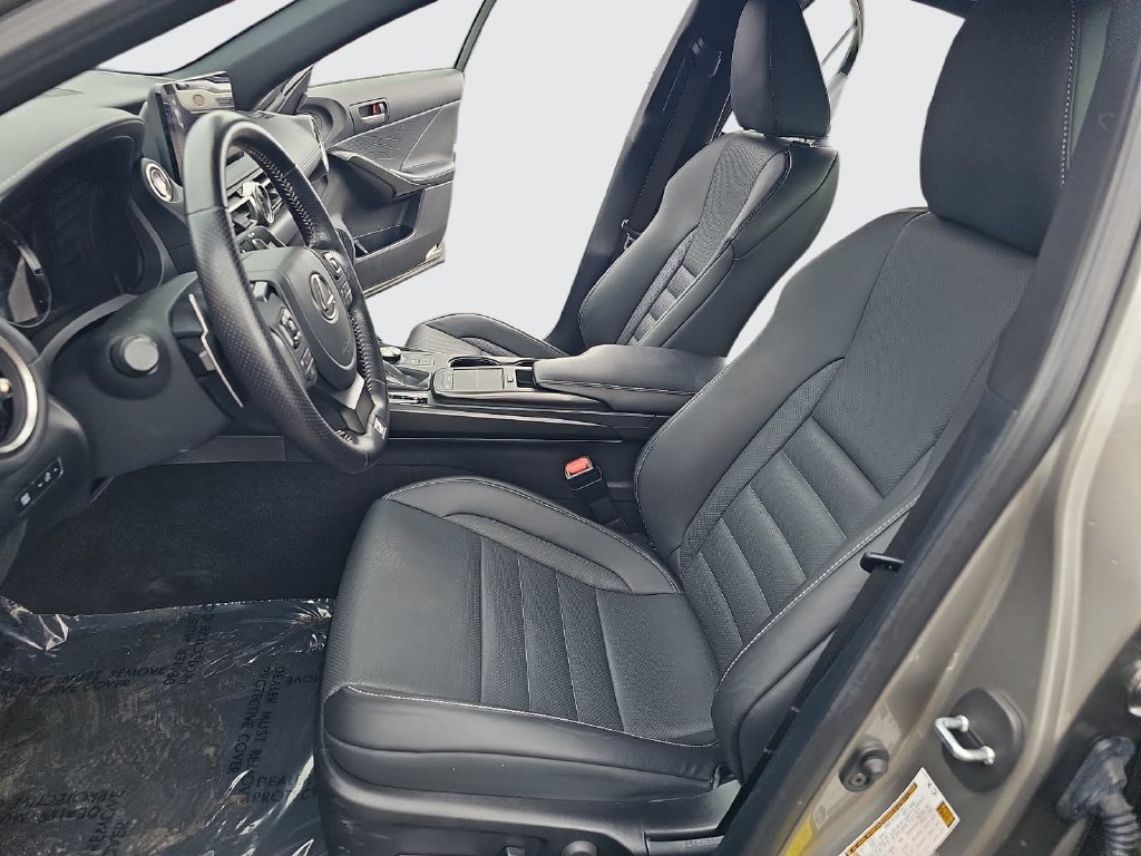 Used 2021 Lexus IS 350 F Sport w/ Navigation Package RWD image 15
