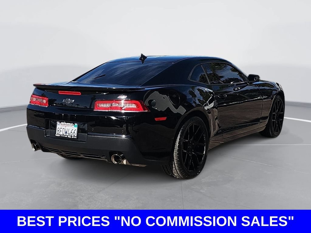 Used 2015 Chevrolet Camaro SS w/ RS Package RWD image 3