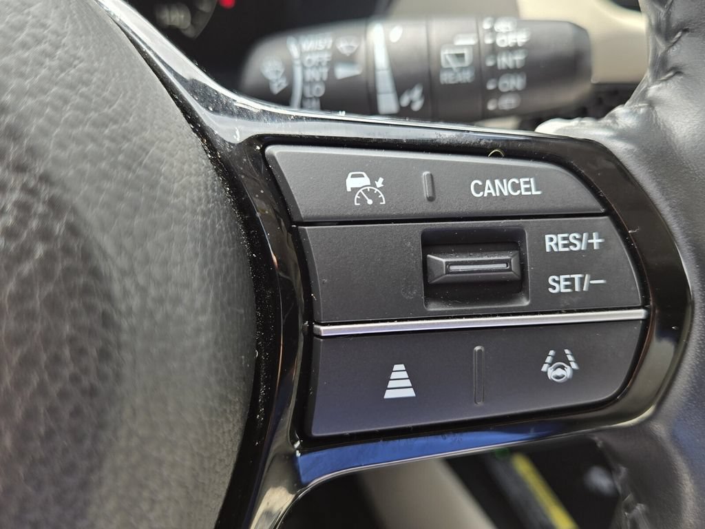 Certified 2025 Honda HR-V EX-L image 25