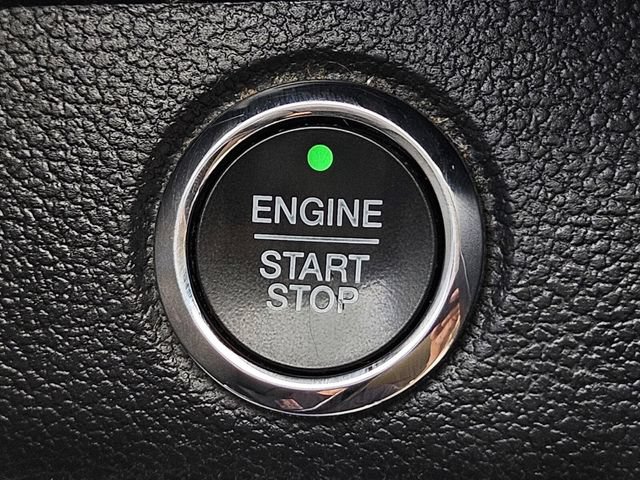 Used 2018 Ford Expedition Platinum RWD image 30