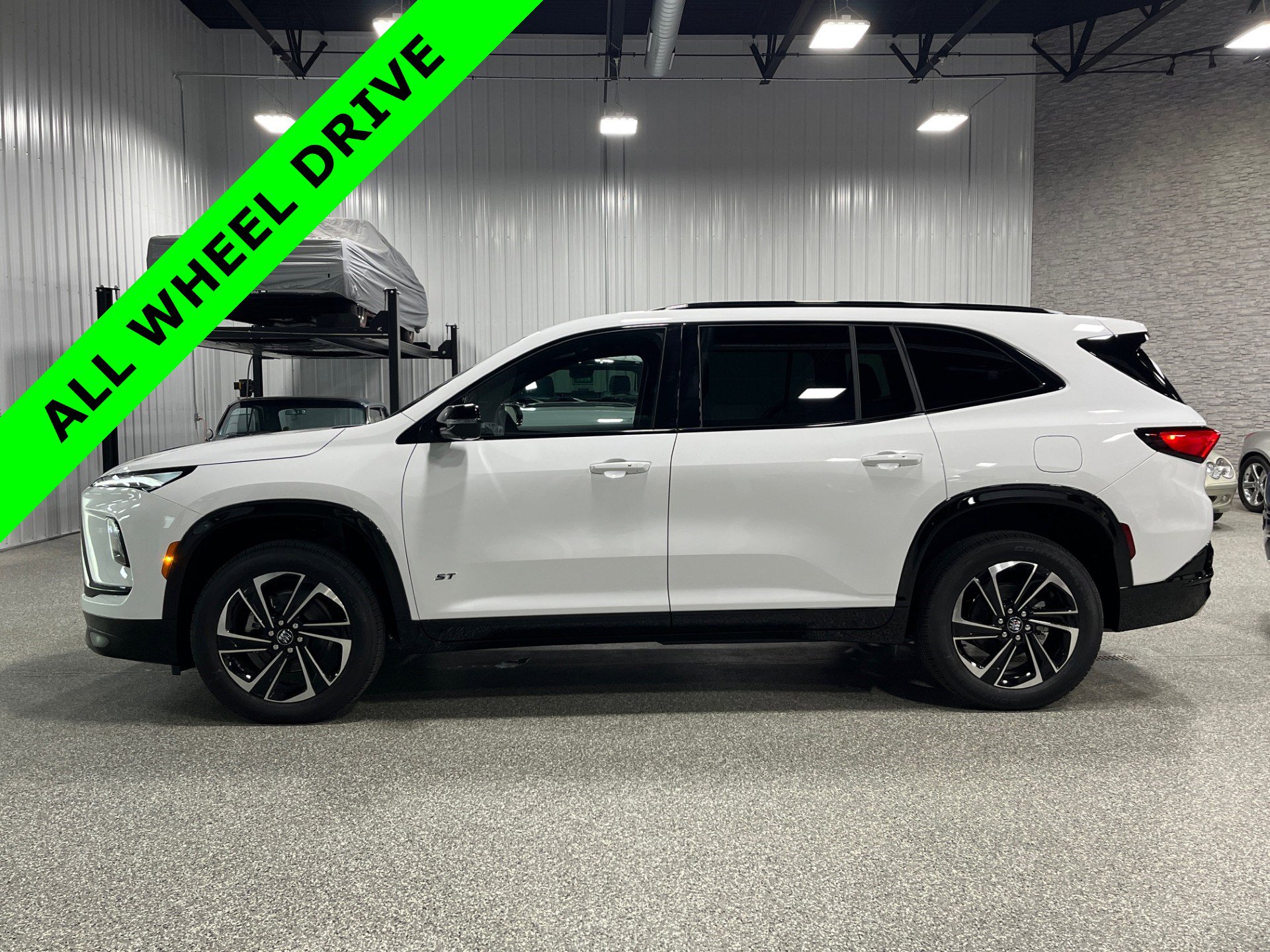 New 2026 Buick Enclave Sport Touring w/ LPO, Floor Liner Package image 2