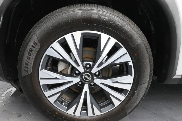 Used 2023 Nissan Rogue SV AWD/4WD image 21