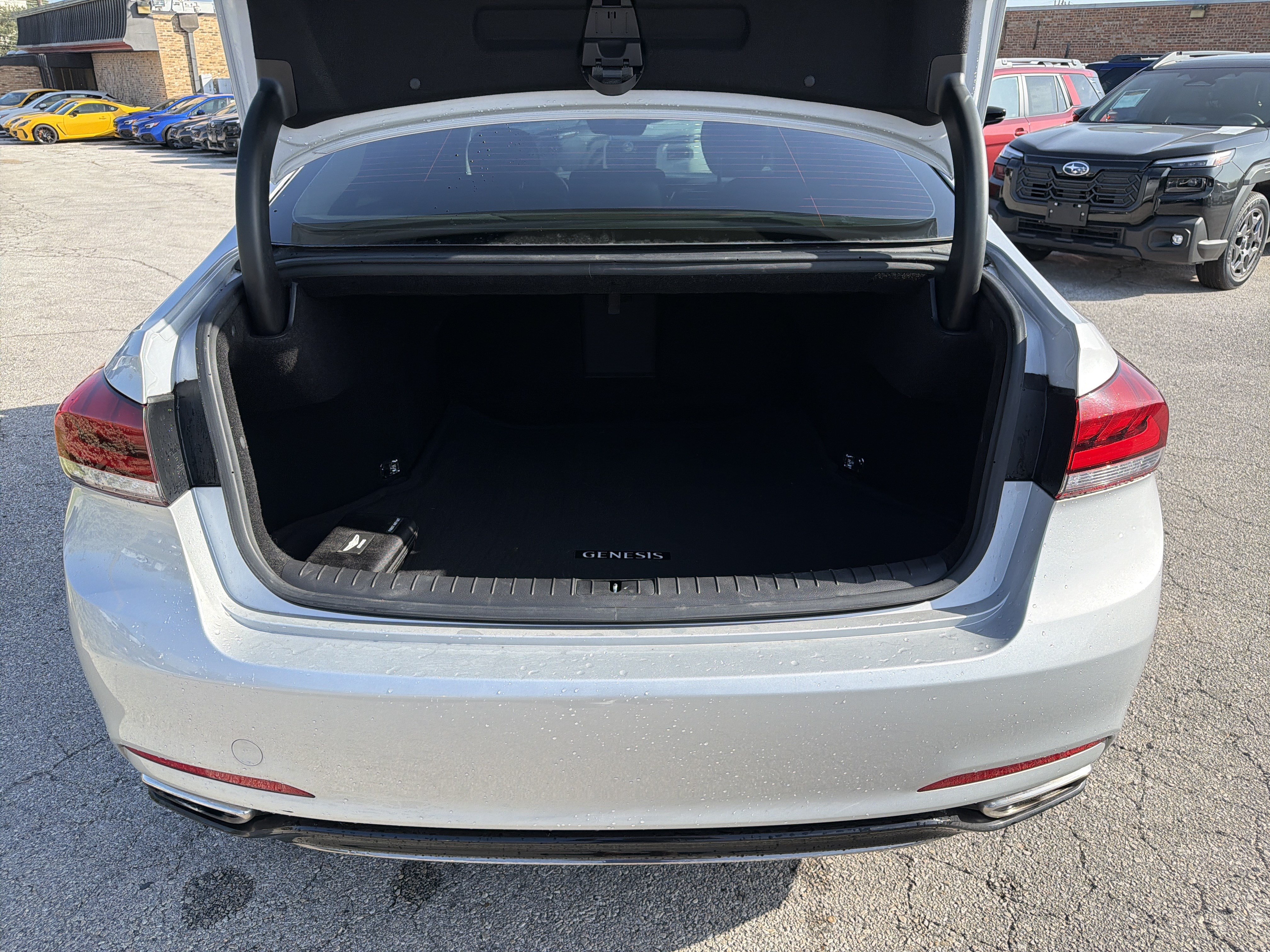 Used 2018 Genesis G80 3.8 AWD/4WD image 28