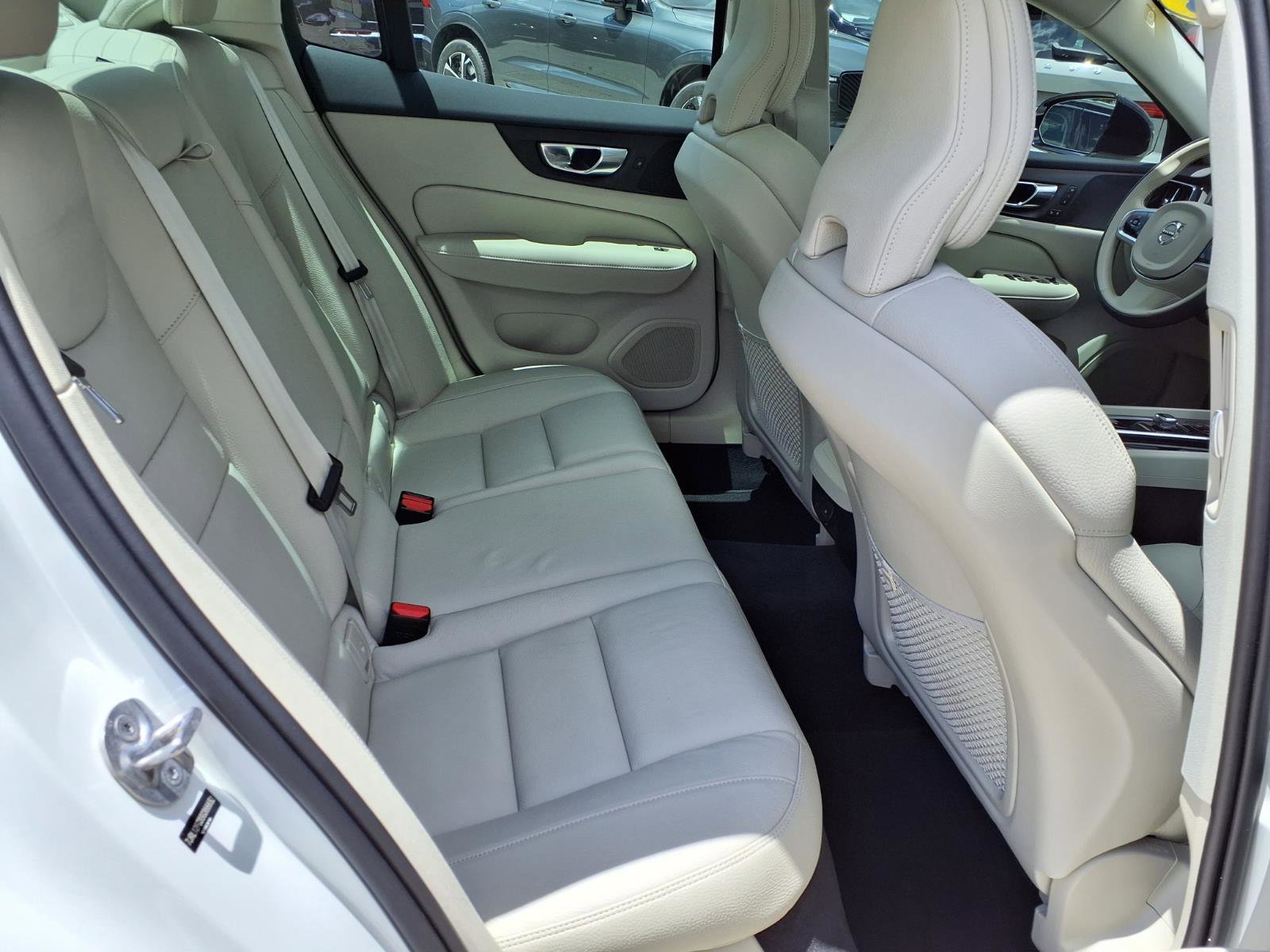 Certified 2025 Volvo S60 B5 Plus FWD image 15