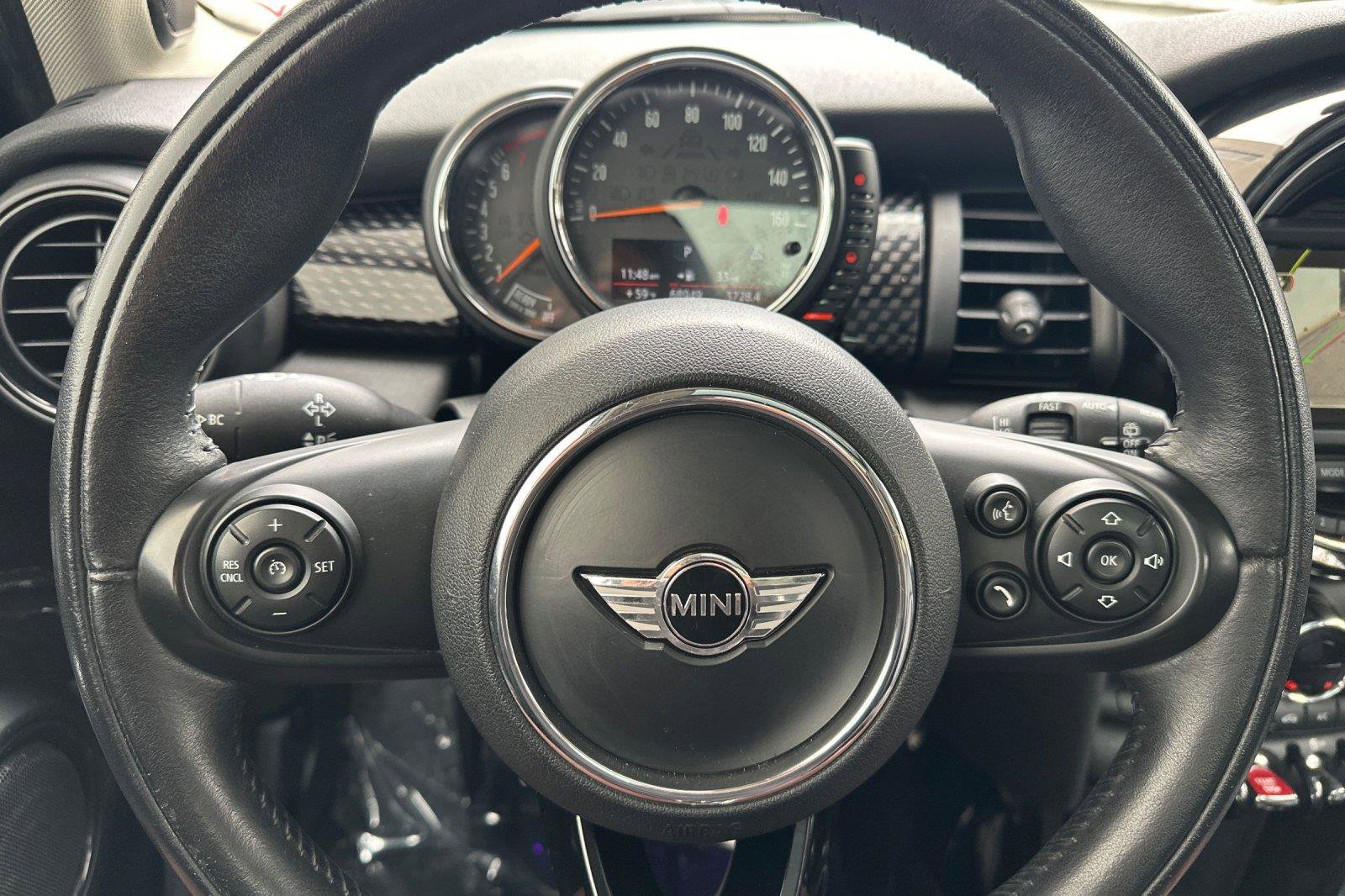 Used 2017 MINI Cooper S image 22