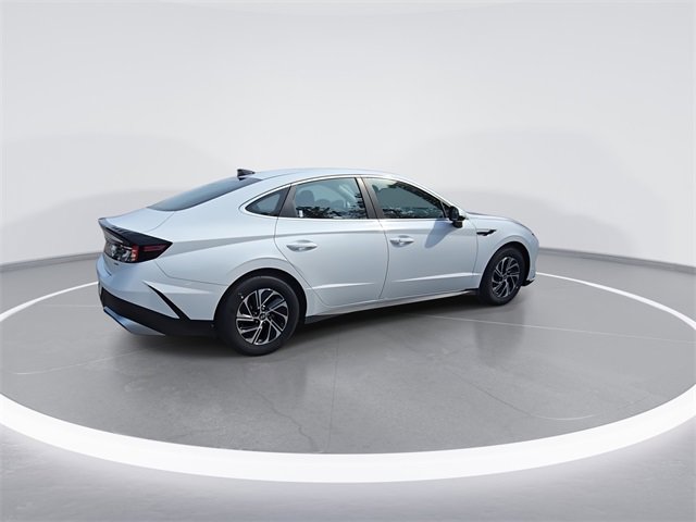 New 2026 Hyundai Sonata Blue image 8
