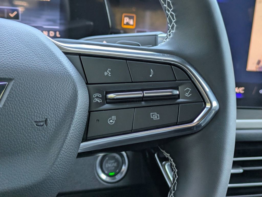 New 2026 Chevrolet Traverse LT w/ Driver Confidence Package FWD image 28