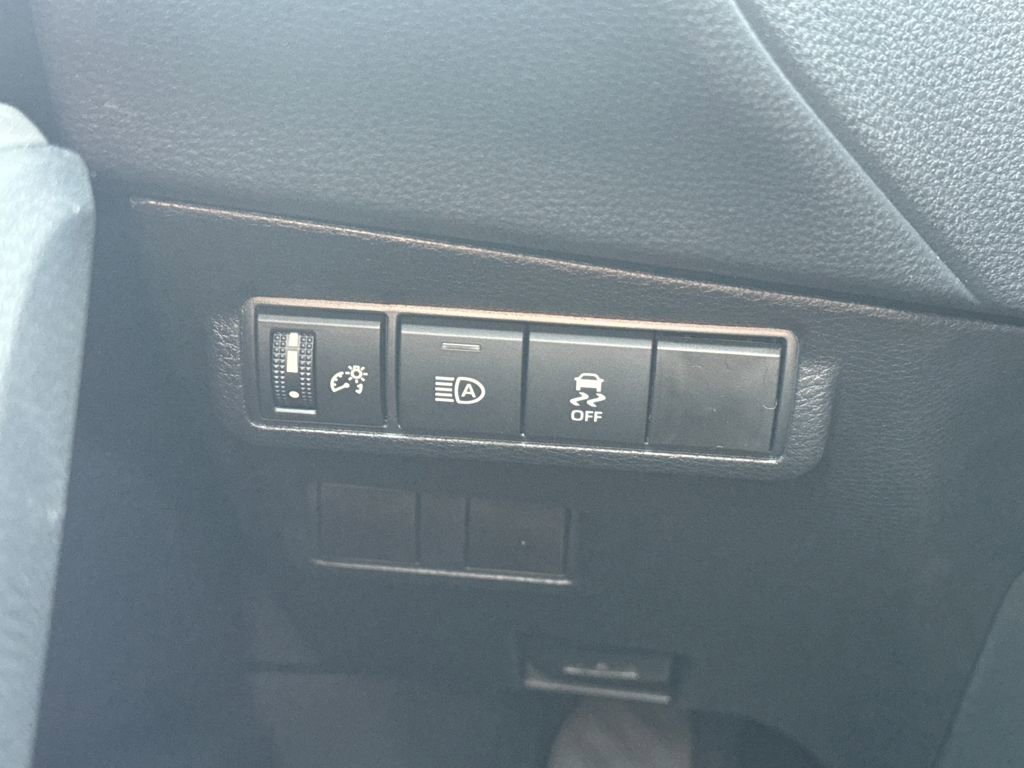 New 2026 Toyota Corolla Cross LE image 32