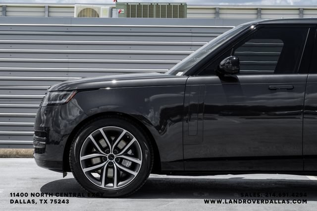 New 2026 Land Rover Range Rover Long Wheelbase SE AWD/4WD image 15