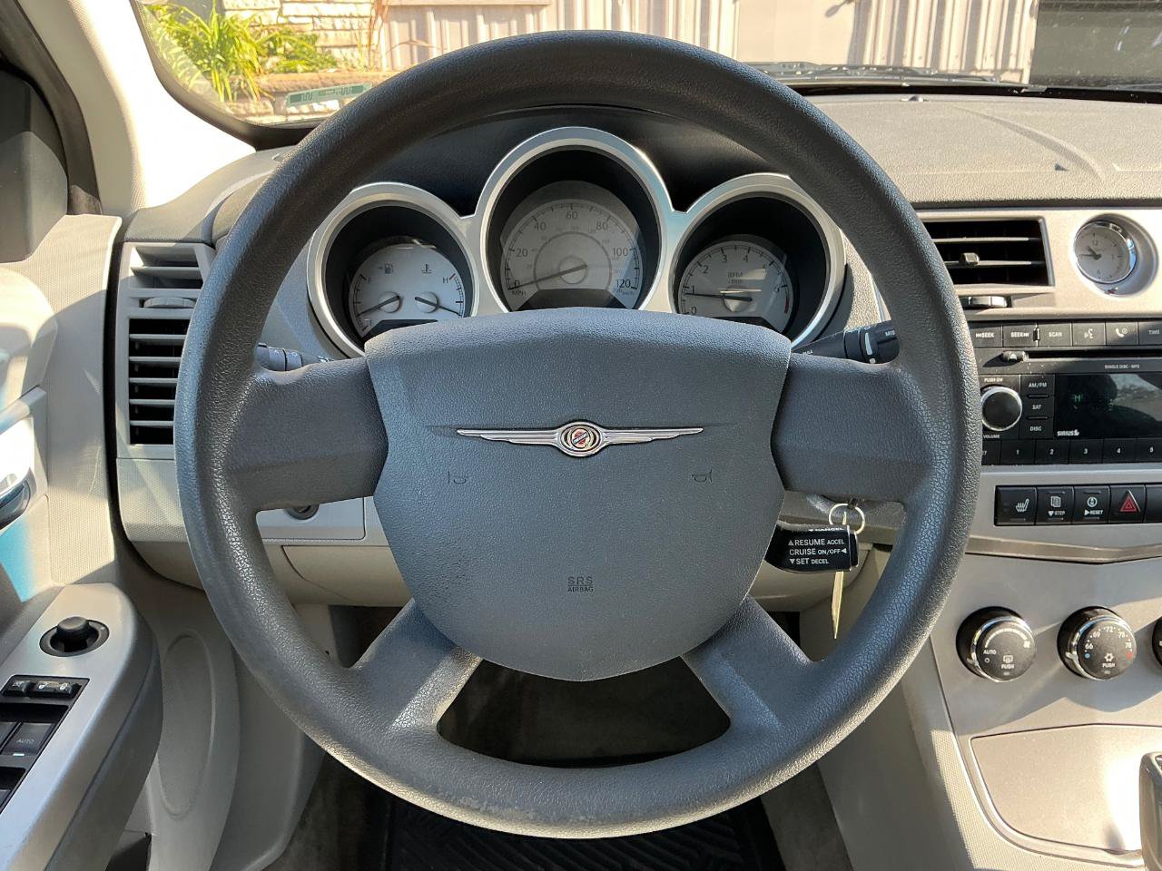 Used 2007 Chrysler Sebring Touring w/ Convenience Group I FWD image 15