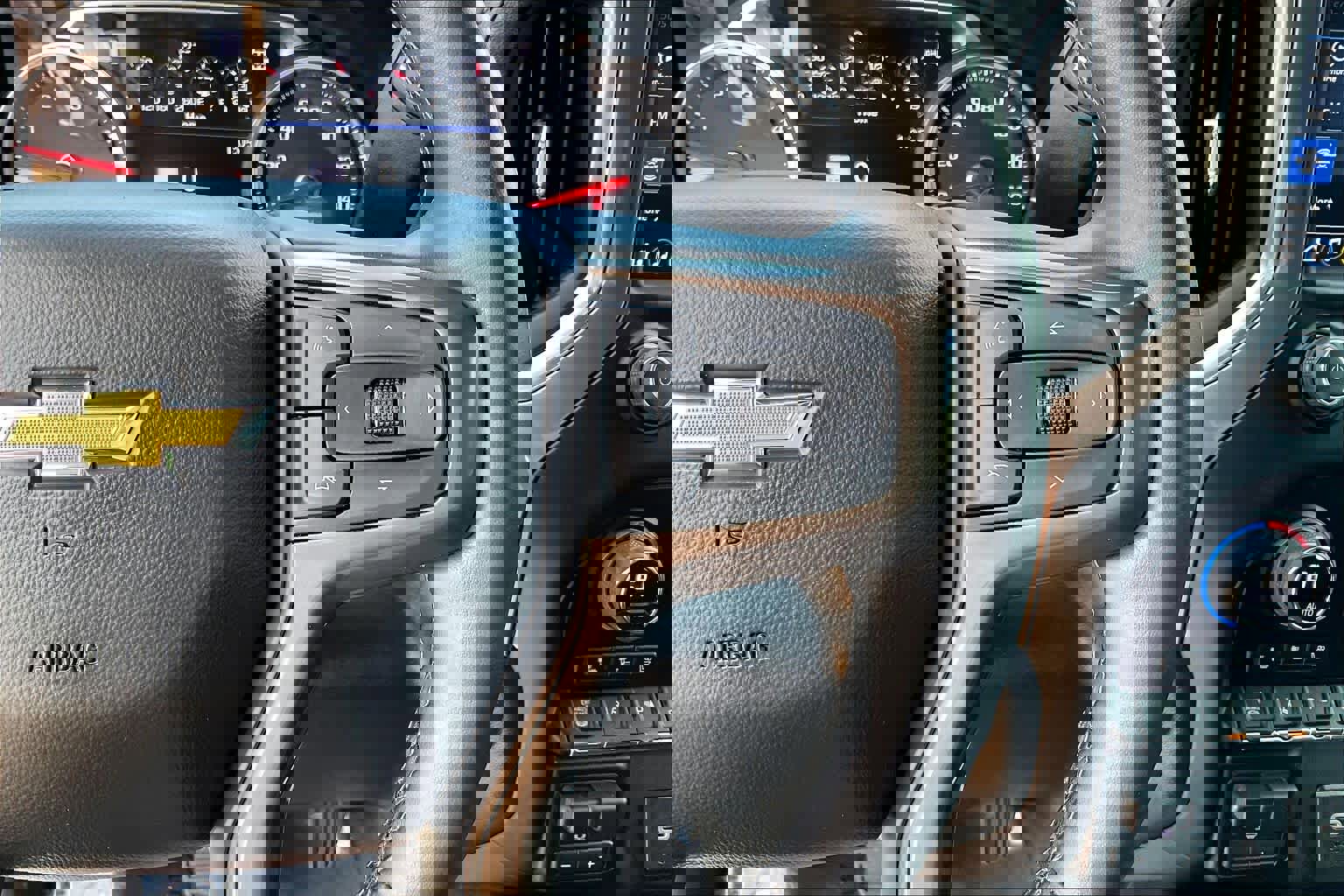 Used 2023 Chevrolet Silverado 3500 High Country image 19