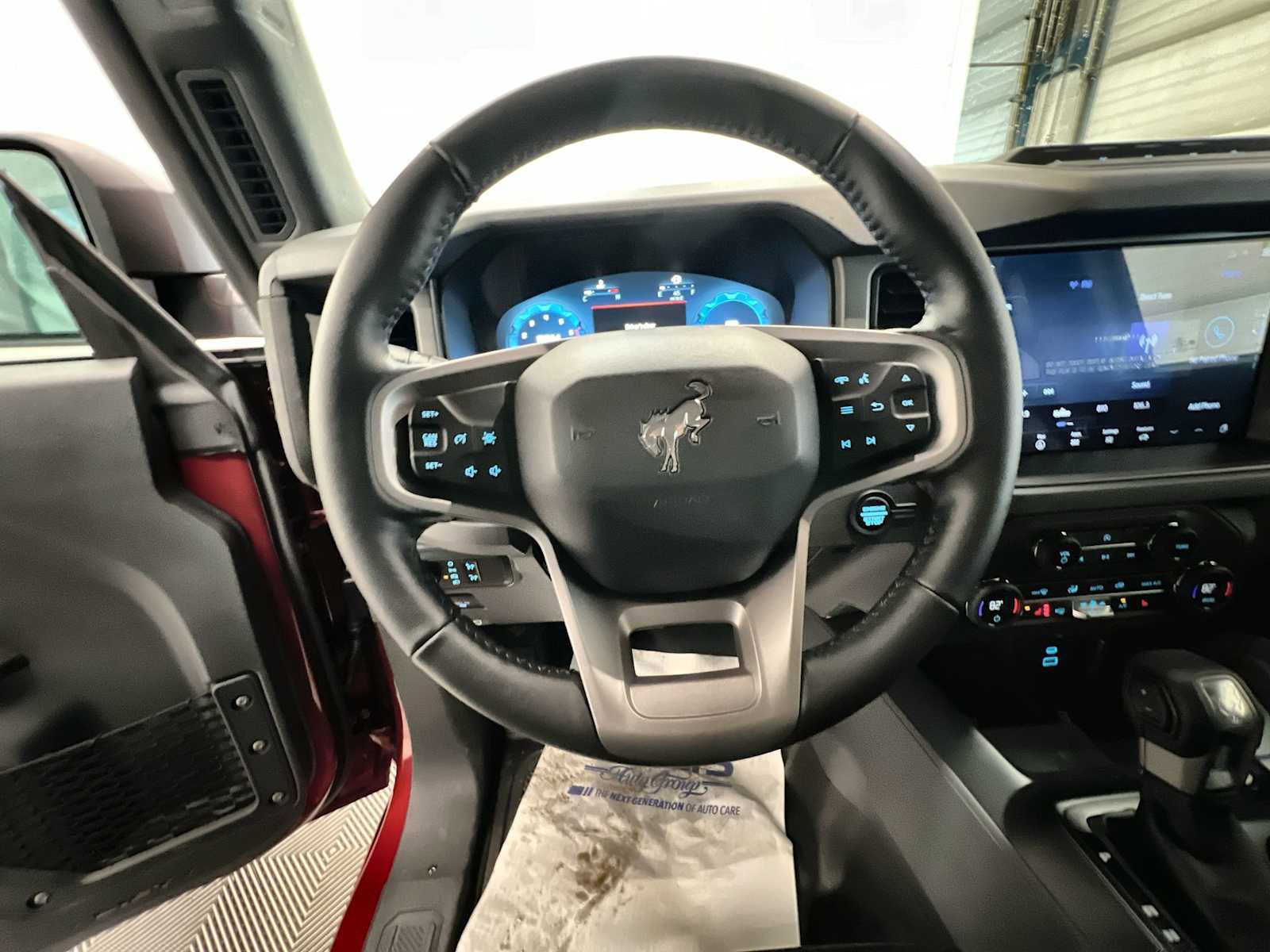 New 2025 Ford Bronco Badlands image 11