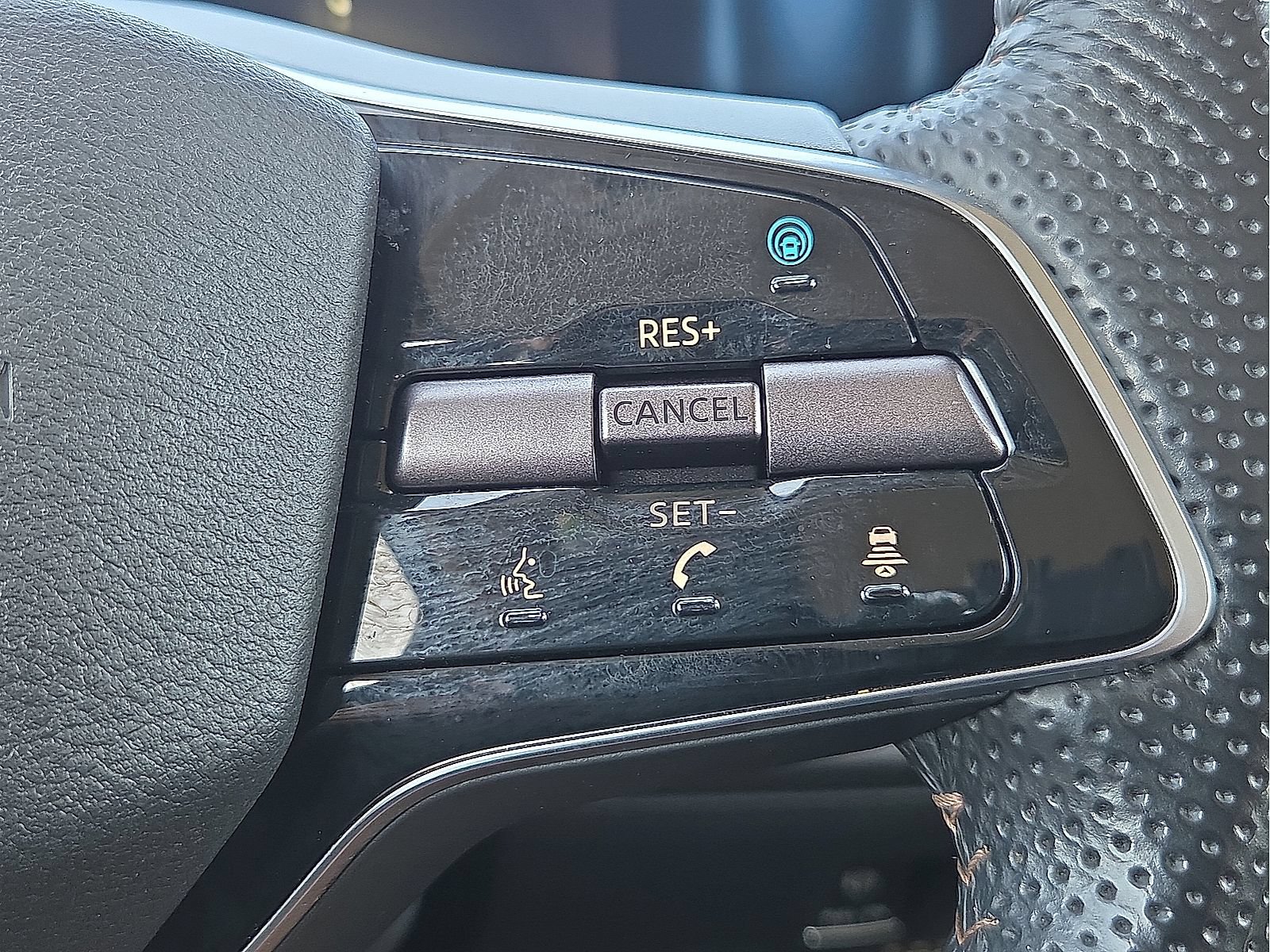 Used 2024 Nissan Ariya AWD image 20