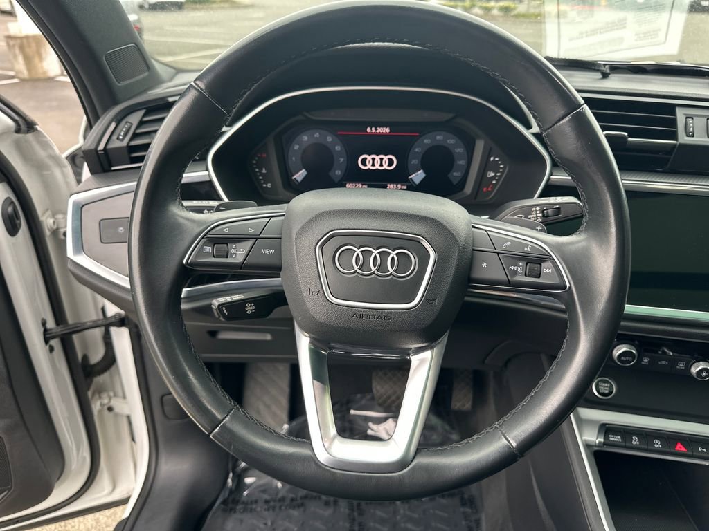 Used 2023 Audi Q3 2.0T Premium AWD/4WD image 18