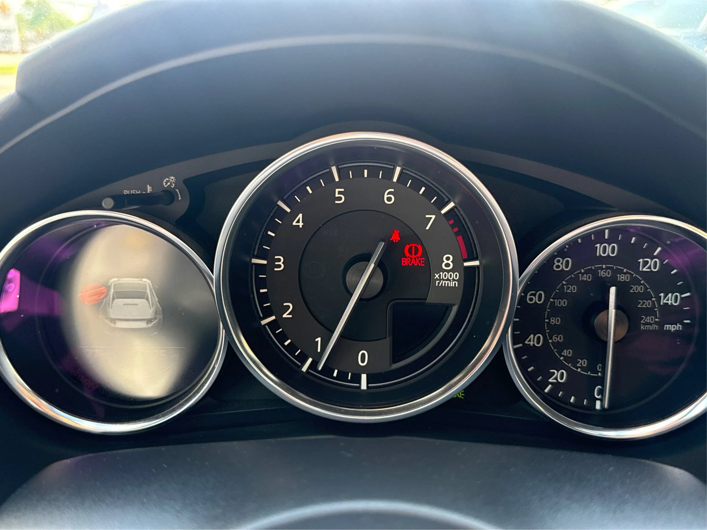 Used 2020 MAZDA MX-5 Miata RF Club RWD image 13