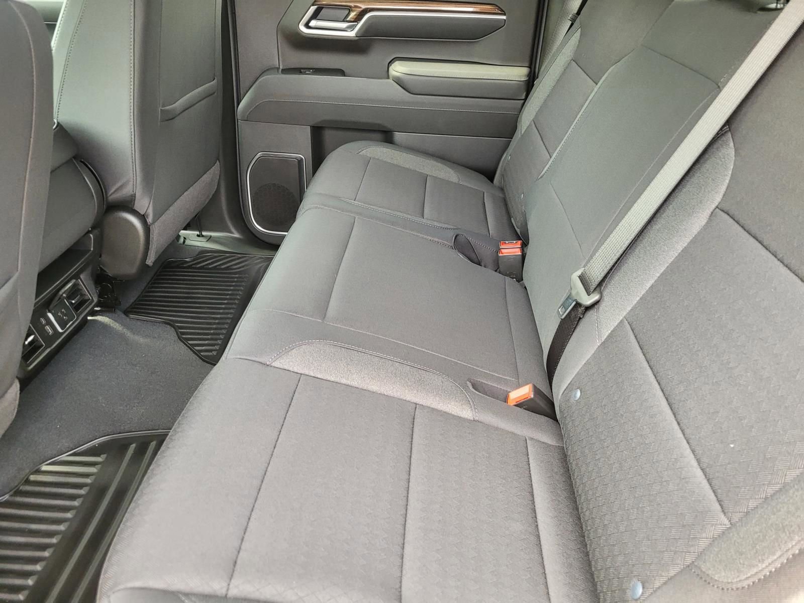 New 2026 Chevrolet Silverado 1500 LT w/ Texas Edition Plus RWD image 8