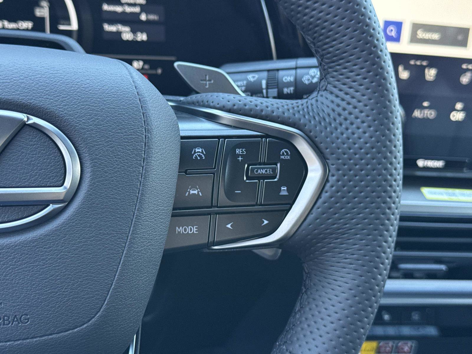 New 2026 Lexus TX 500h AWD image 29