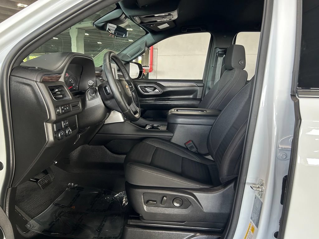 Used 2023 Chevrolet Tahoe LS RWD image 15