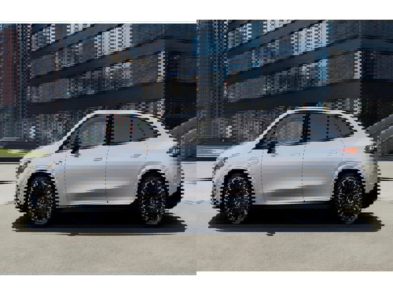 New 2025 Mercedes-Benz EQE AMG 4MATIC SUV image 33