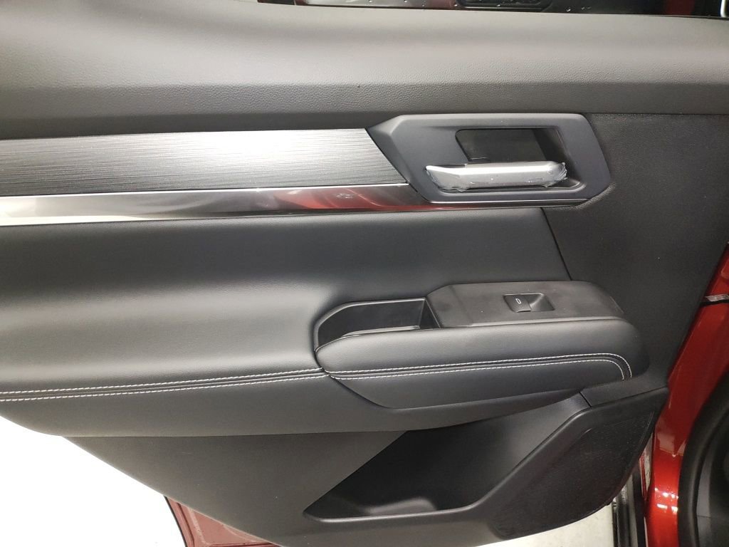 New 2026 GMC Terrain Elevation image 28