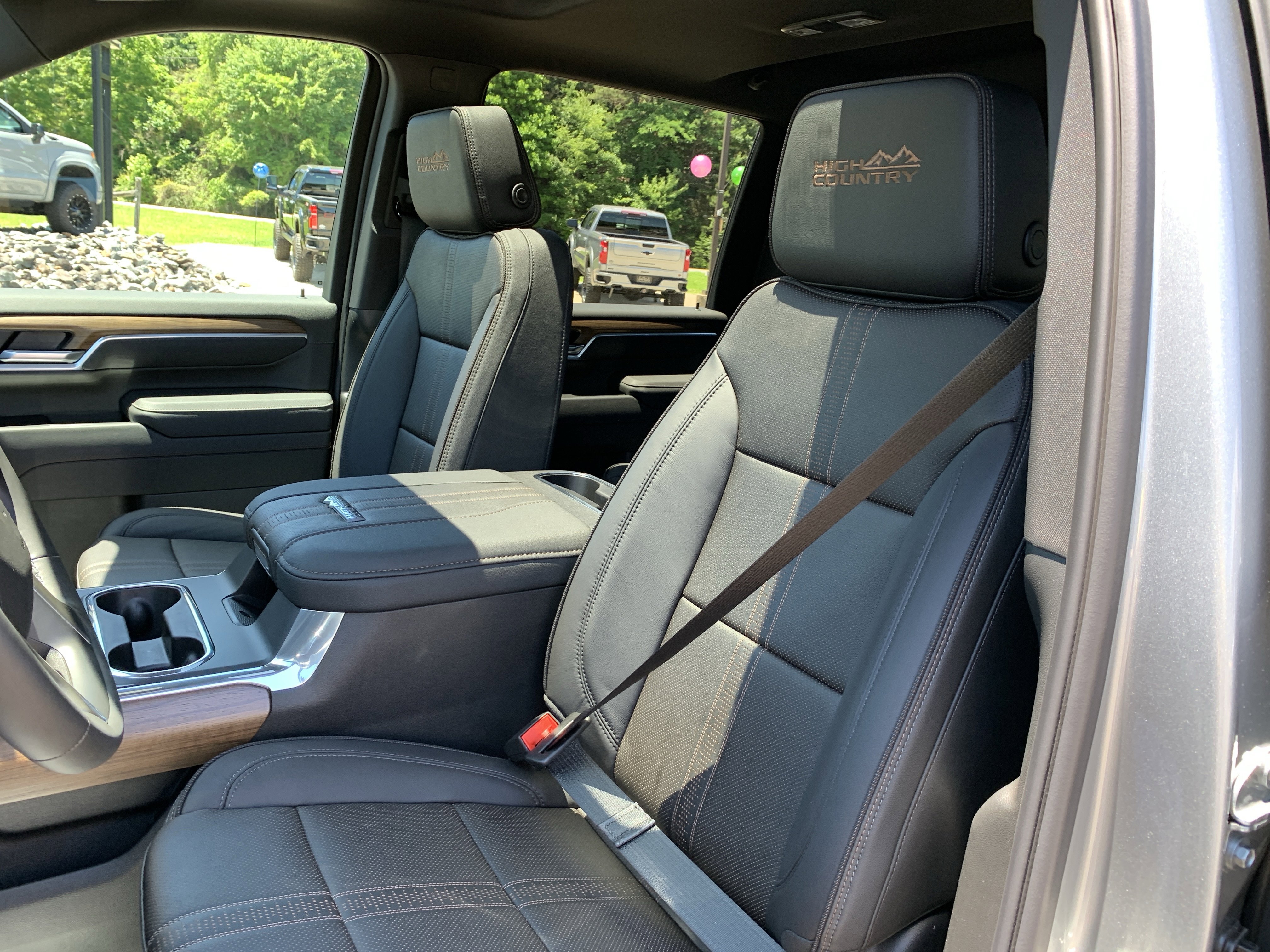 New 2026 Chevrolet Silverado 3500 High Country w/ High Country Premium Package AWD/4WD image 16