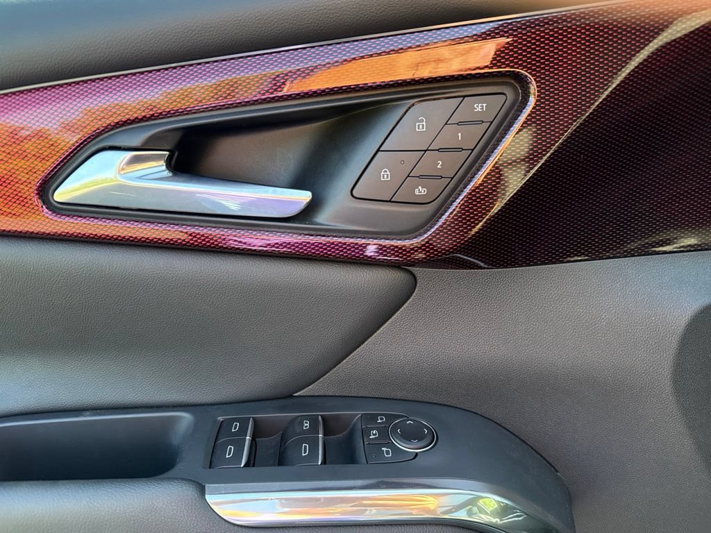Used 2026 Chevrolet Traverse RS AWD/4WD image 12