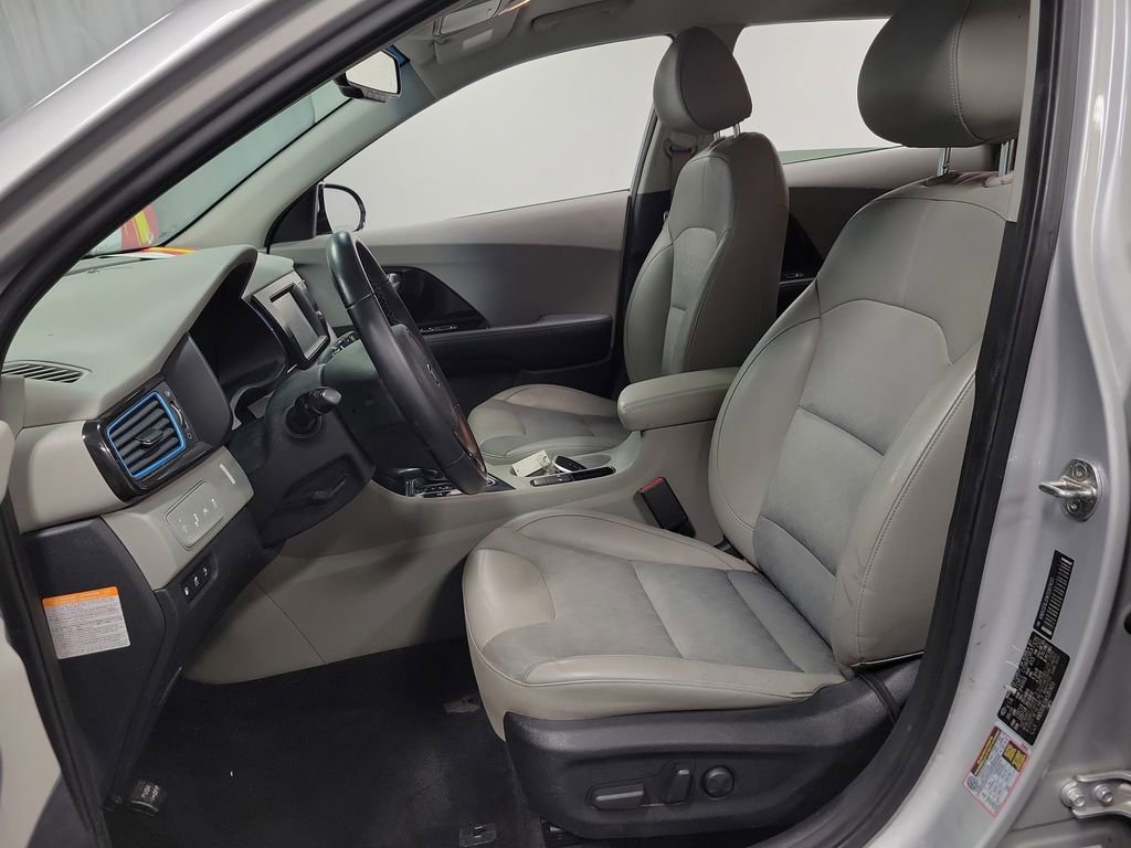 Used 2019 Kia Niro EX FWD image 14