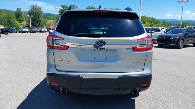 Used 2025 Subaru Ascent Premium AWD/4WD image 5