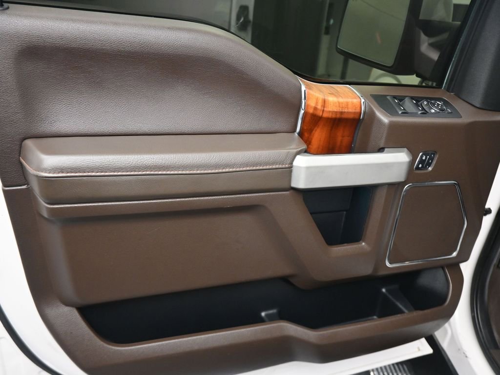 Used 2015 Ford F150 King Ranch w/ Equipment Group 601A Luxury image 6