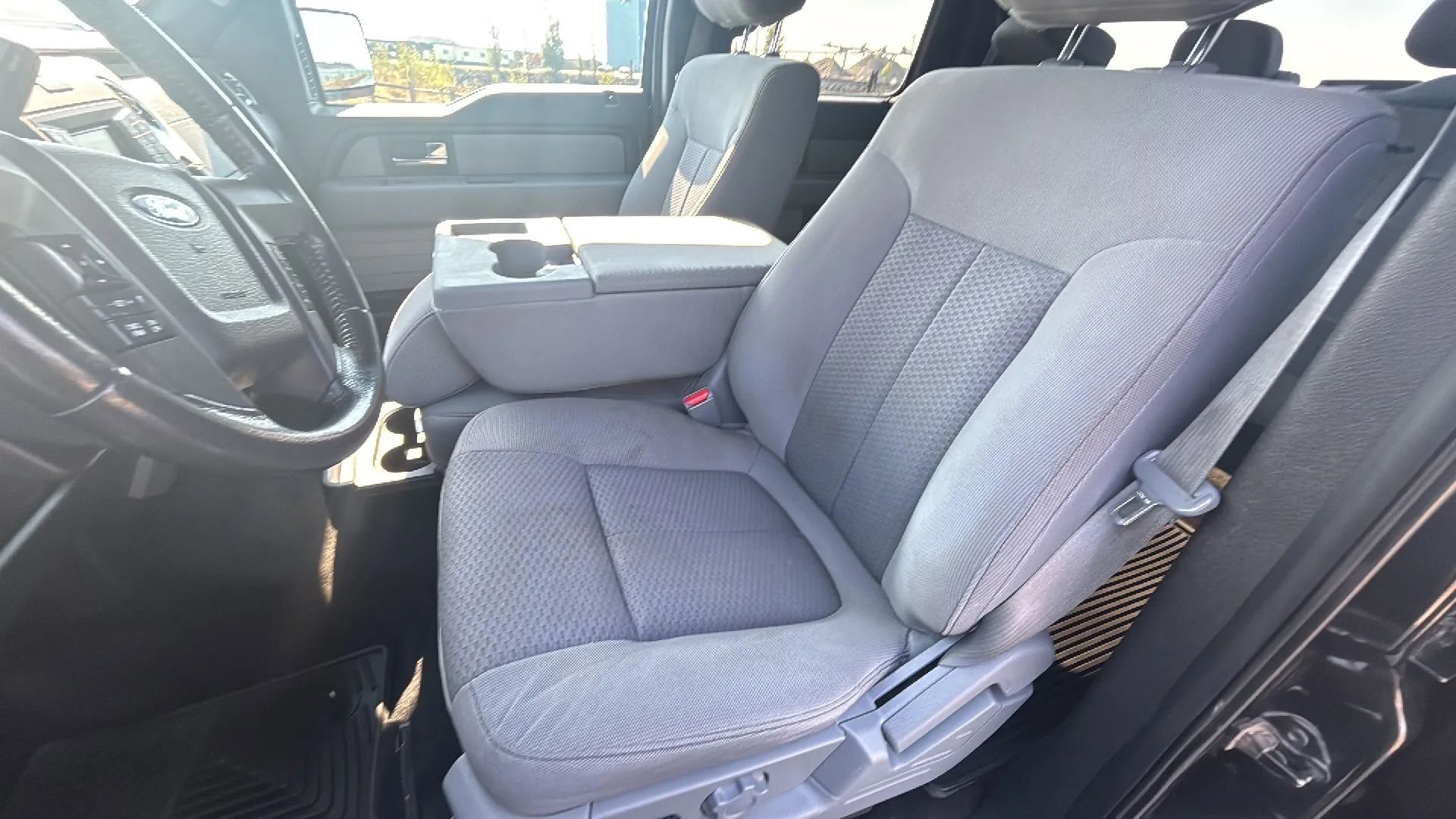 Used 2013 Ford F150 XLT w/ Luxury Equipment Group image 25