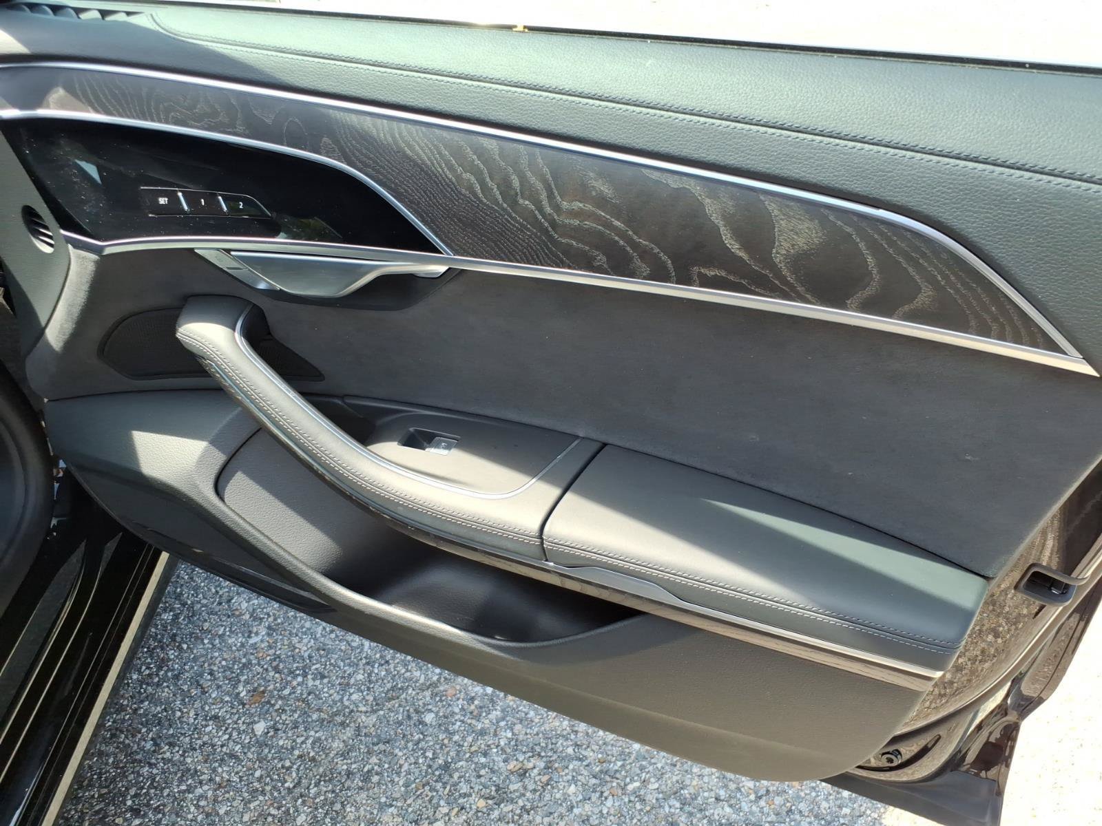 Used 2023 Audi A8 L 3.0T w/ Executive Package AWD/4WD image 24
