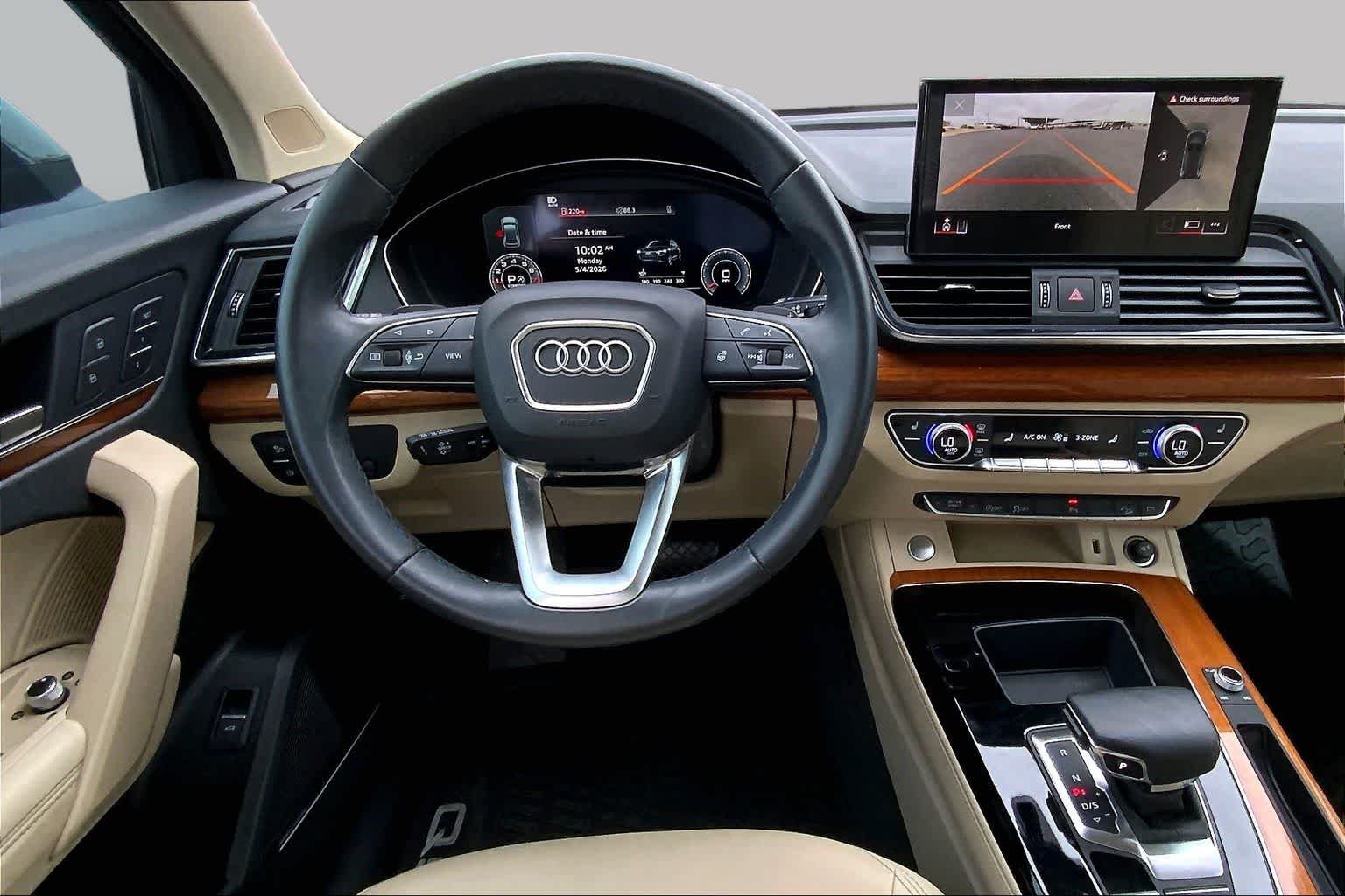 Used 2023 Audi Q5 2.0T Premium Plus w/ Premium Plus Package AWD/4WD image 6