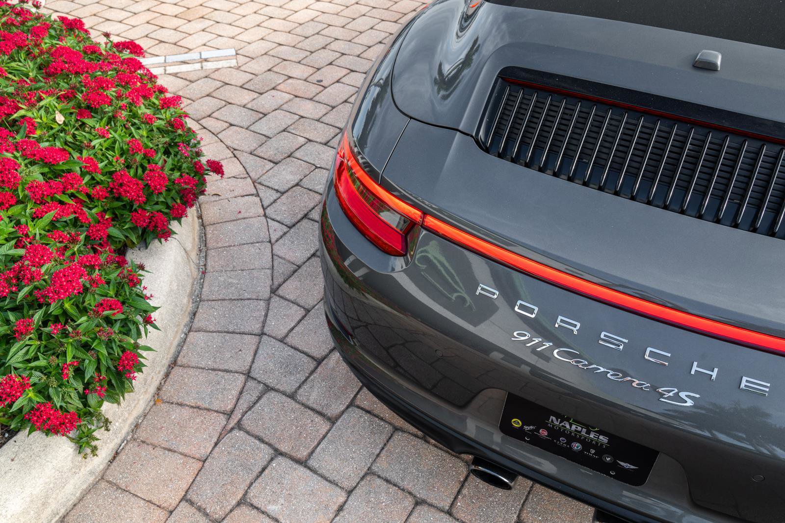 Used 2018 Porsche 911 Carrera 4S AWD/4WD image 19
