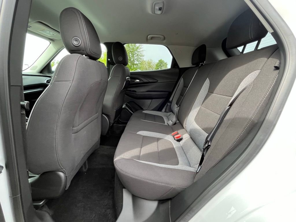 Certified 2023 Chevrolet TrailBlazer LT w/ Convenience Package AWD/4WD image 17