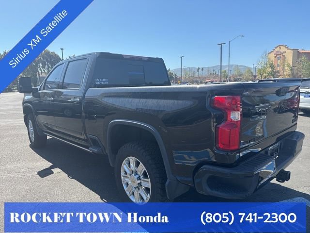 Used 2024 Chevrolet Silverado 2500 High Country w/ High Country Premium Package AWD/4WD image 2