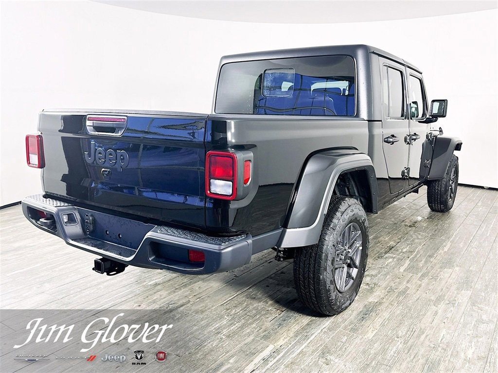 New 2025 Jeep Gladiator Sport image 9