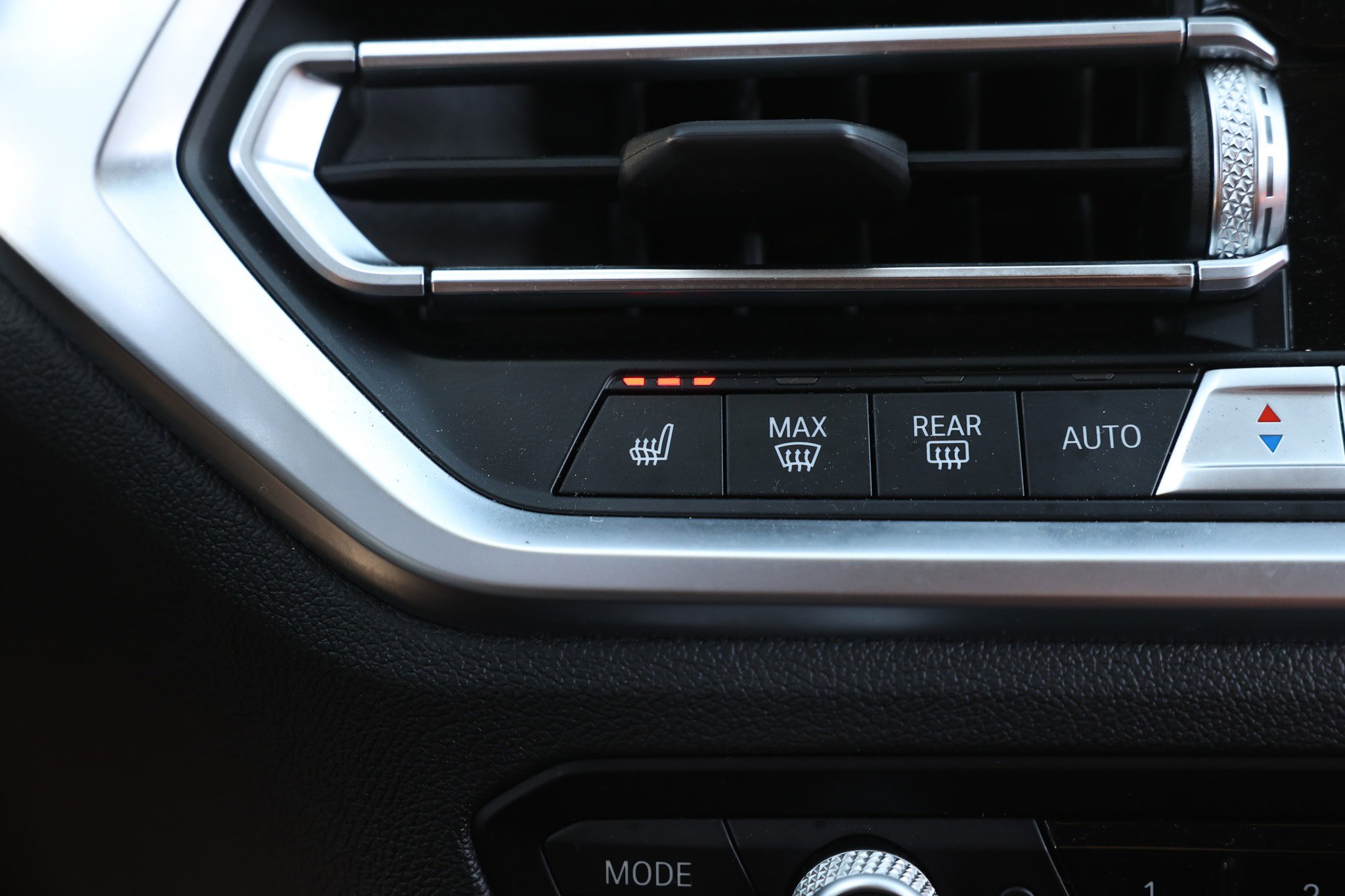Used 2022 BMW M440i Coupe RWD image 34