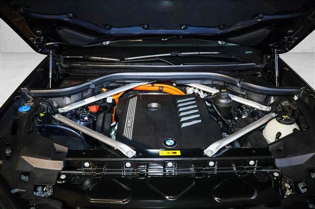 Used 2022 BMW X5 xDrive45e w/ M Sport Package image 30
