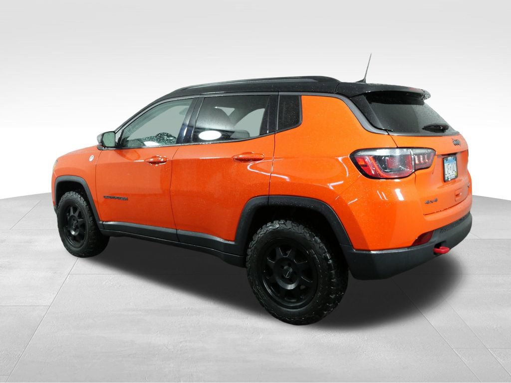 Used 2019 Jeep Compass Trailhawk w/ Leather Interior Group AWD/4WD image 8