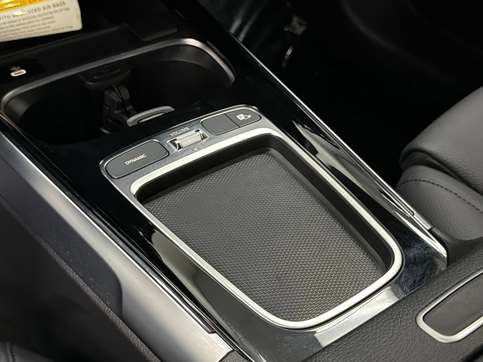 Certified 2026 Mercedes-Benz GLB 250 image 28