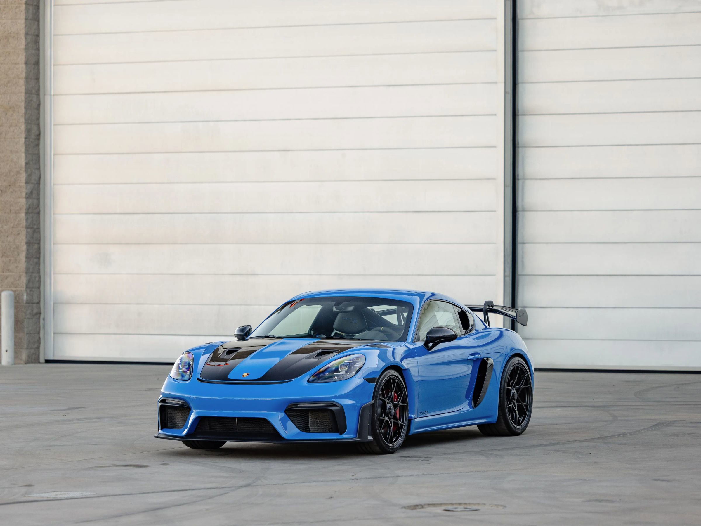 Used 2024 Porsche 718 Cayman GT4 RS image 4