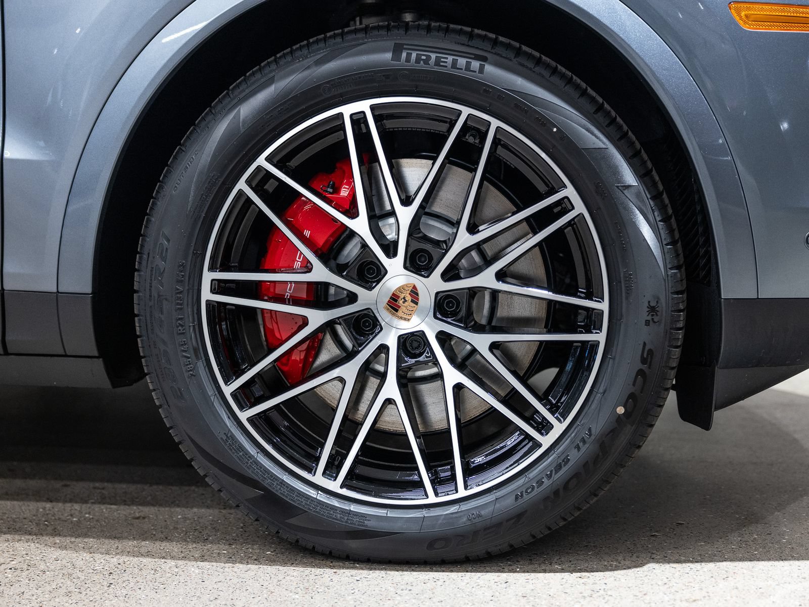 New 2026 Porsche Cayenne S AWD/4WD image 19