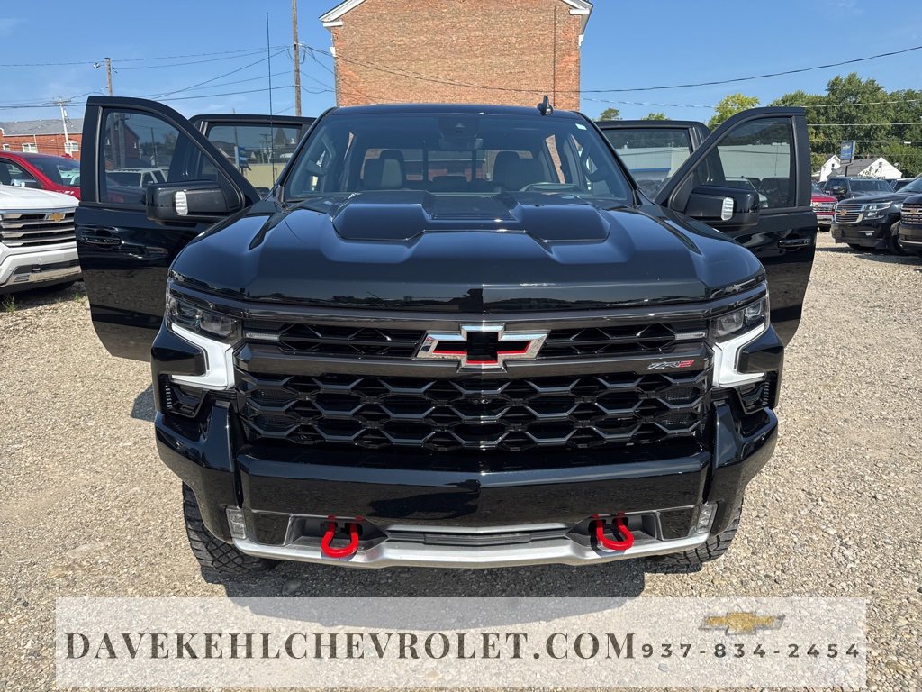 Used 2022 Chevrolet Silverado 1500 ZR2 w/ Technology Package image 32