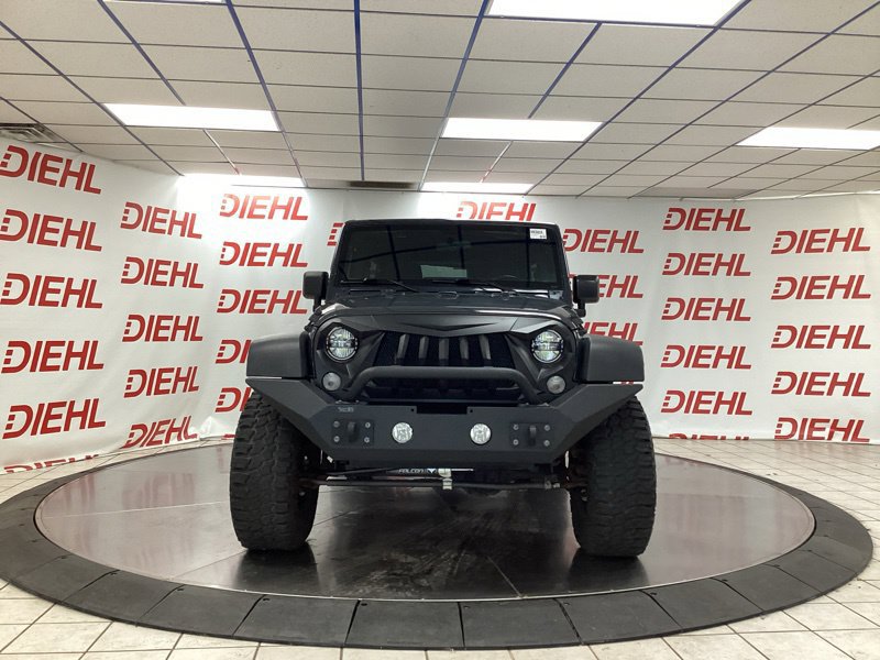 Used 2017 Jeep Wrangler Unlimited Sport w/ Mopar Black Appearance Group AWD/4WD image 2